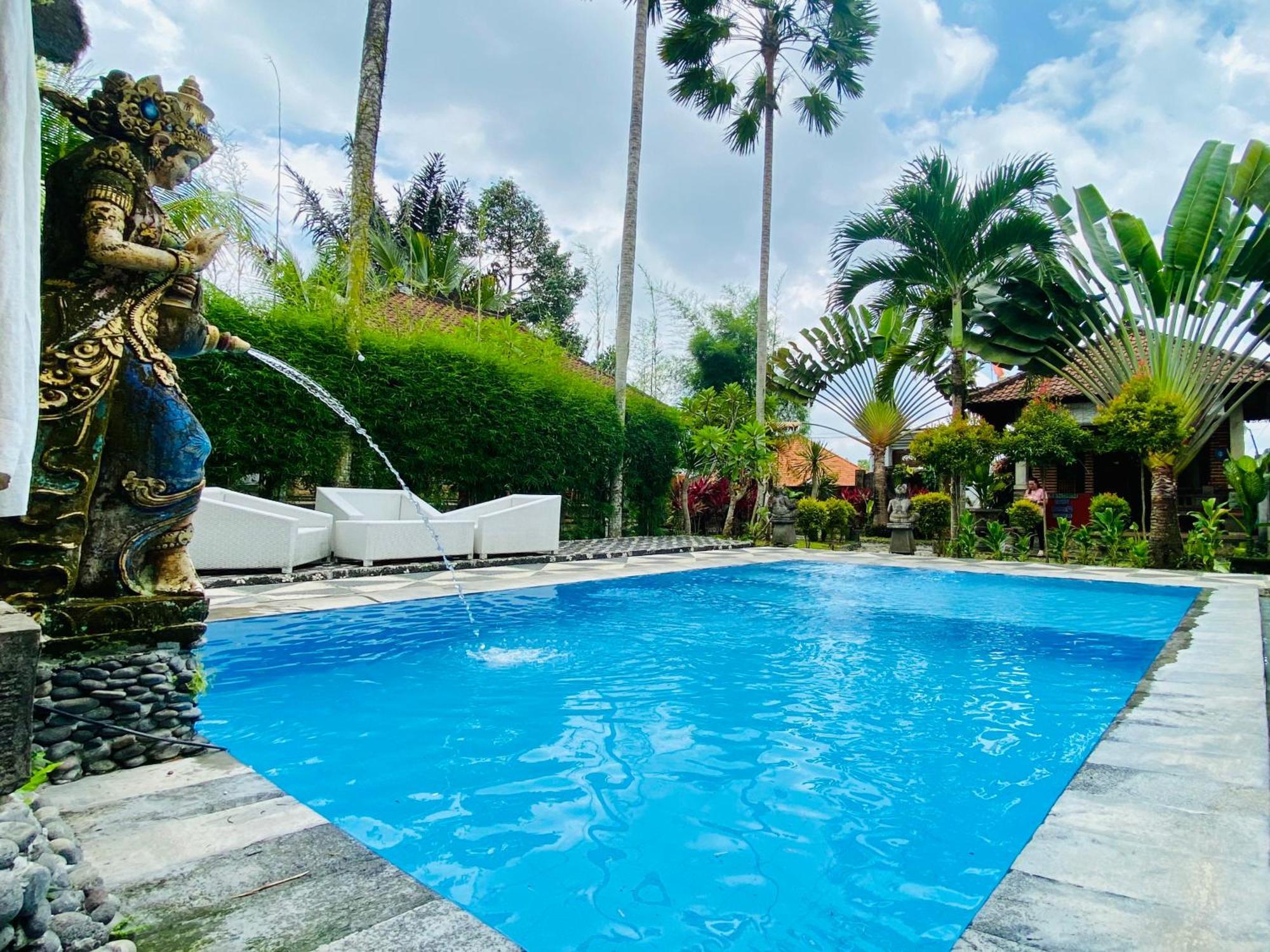 Dong Loka Guesthouse Bali Carangsari Dış mekan fotoğraf